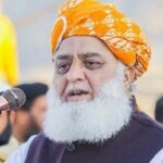 دینی علوم کیلئے انگریز یا ہندو سے نہیں بیوروکریسی و اسٹیبلشمنٹ سے خطرہ ہے، مولانا فضل الرحمٰن