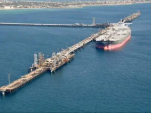 oil-tanker1788517323-0-600x450